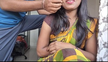 Best देसी भाभी ने साड़ी पहन कर अपने देसी लौंडे से चुद गही
