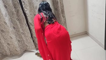 Desi Maid Ne Zadu Mar Rahi Thi Tab Uska Sahabji Aya Or Bola Muze Tumhara Chut Cahiye Drilled Deep
