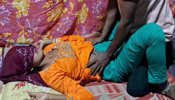 Malik Ne Naukrani Ko Akele Kamre Mein Chut Chudai Kar Di Indian Local Web Series Best Porn Fuck Desi Videos Indian Local Webseries Uncensored Clip