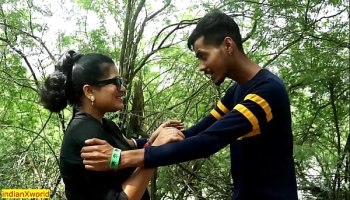 New Indian Desi Beautiful Bhabhi Outdoor Romance! Indian Desi Rough Sex