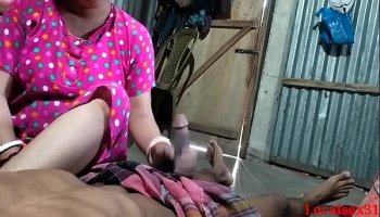 Dehati Bhabhi Ki Chudai By Close In Square Leaked Clip