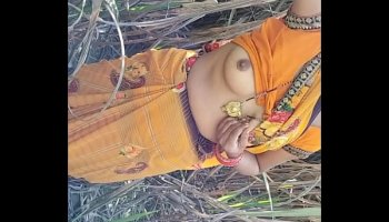 Watch Dehati Bhabhi Next Door Desi Village Dehati Bhabhi Outdoor Pissing Xxx